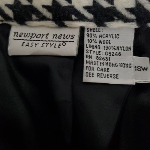 Newport News Black and White Houndstooth Skirt Set - Picture 3 of 9